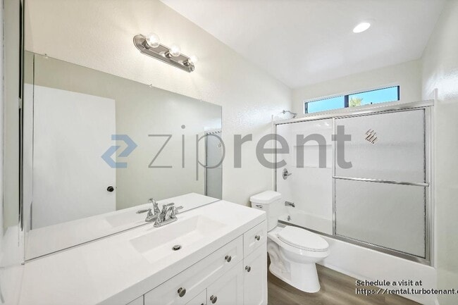 Building Photo - 1621 Gish Ave