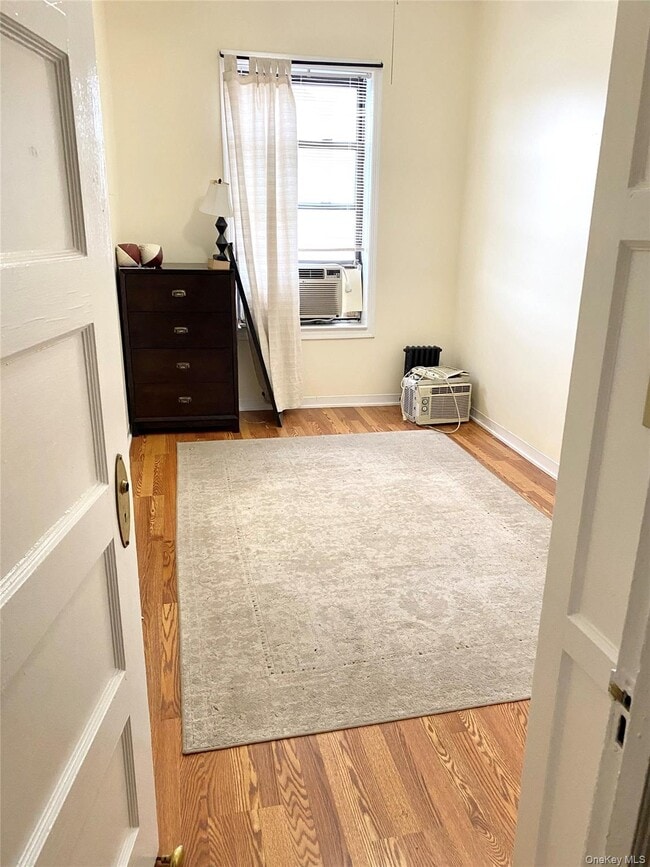 Building Photo - 36 Echo Ave