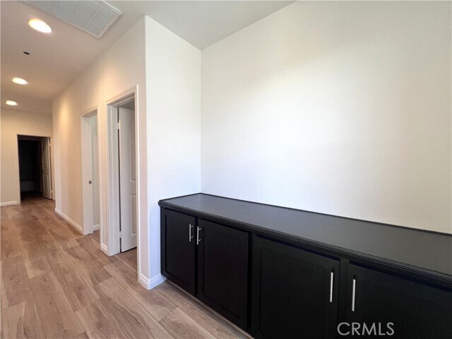 Building Photo - 2866 S Via Belamaria