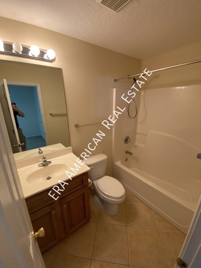 Building Photo - 96 2nd Ave