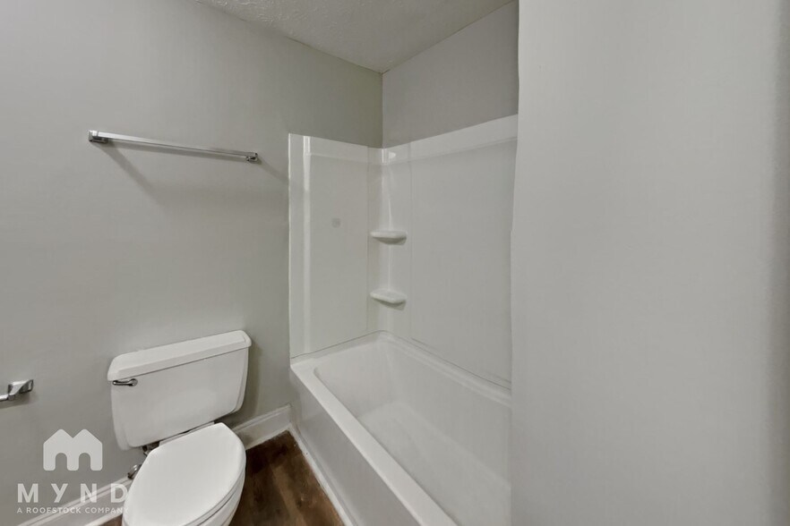Building Photo - 785 Edenton Ct