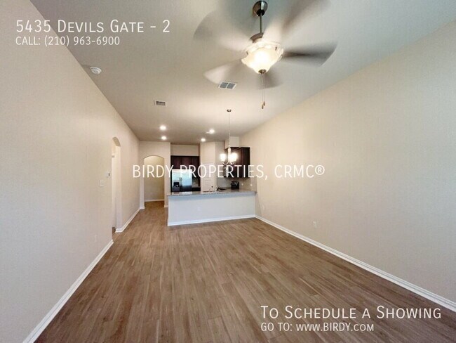 Building Photo - 5435 Devils Gate
