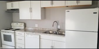 Building Photo - 314 Stratford Dr