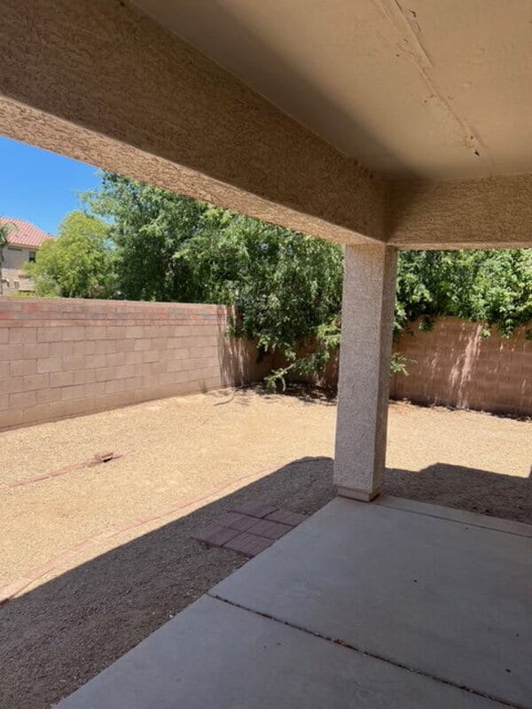 Building Photo - 3970 S Laurel Way