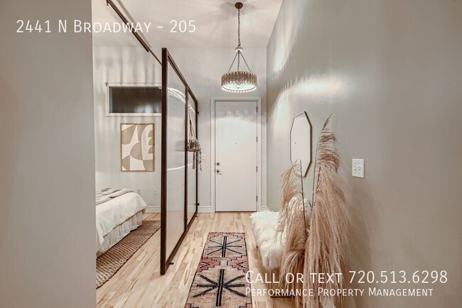 Building Photo - 1-Bedroom Loft in Silver State Lofts – Pri...