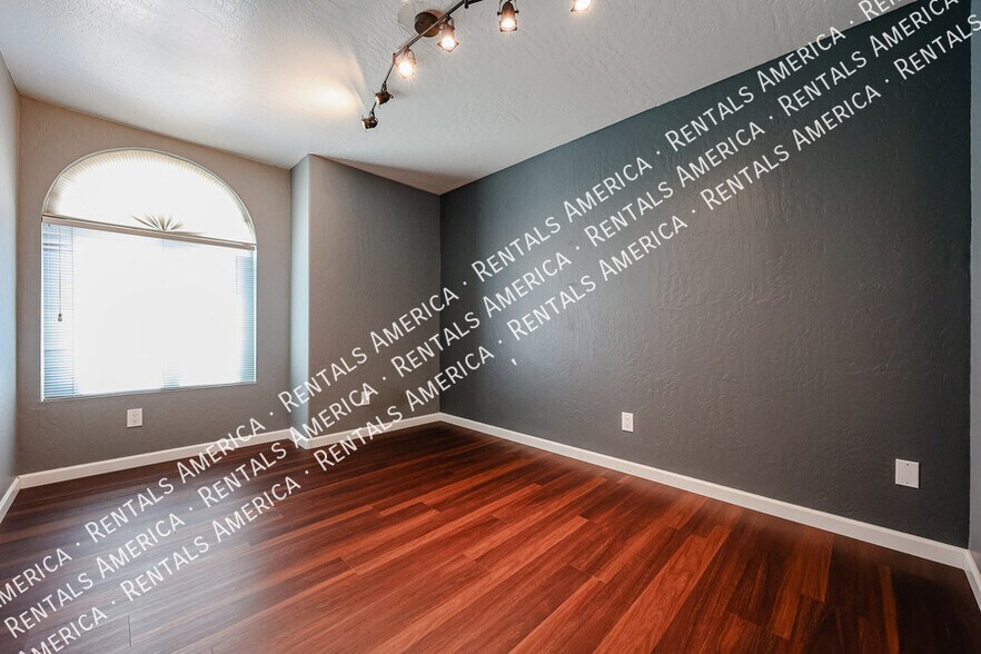 Building Photo - 3160 W Frankfurt Dr