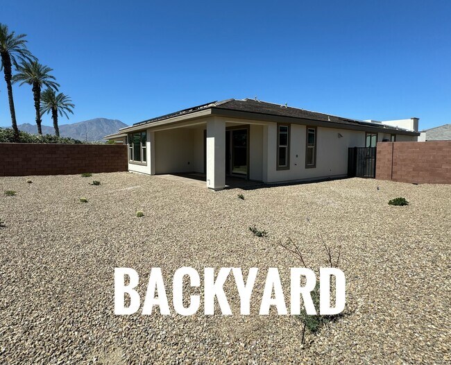 Building Photo - 51660 Whiptail Dr