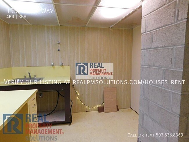 Building Photo - 1954 Egan Way