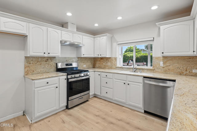 Building Photo - 10305 Floralita Ave