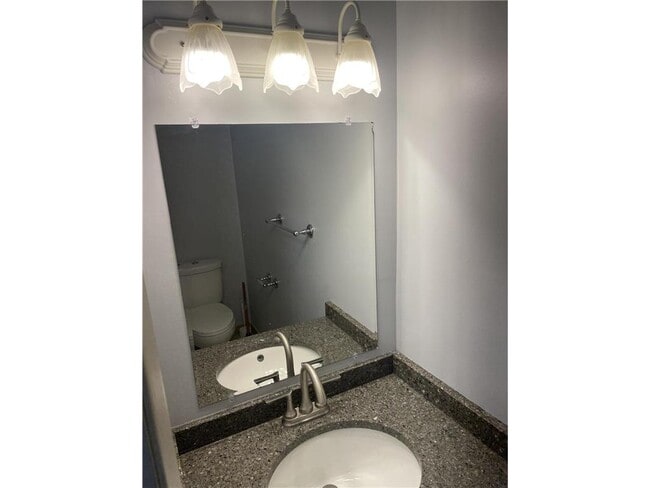 Building Photo - 2363 Dorland Ln