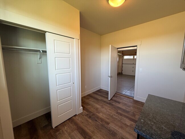 Building Photo - 82 Horseshoe Lp