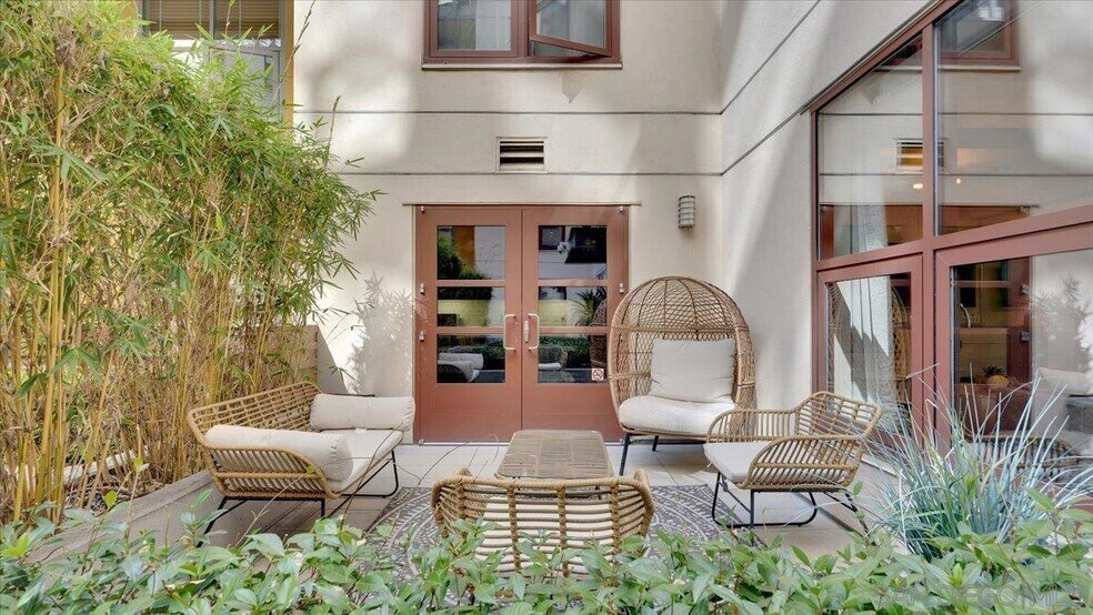 Community Courtyard - 1150 J Street