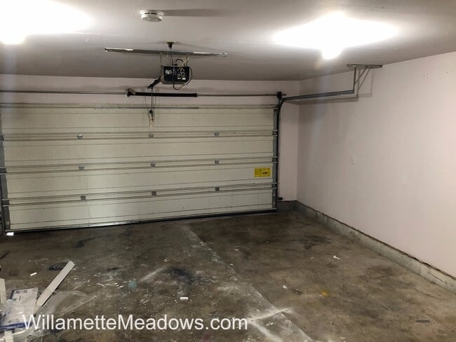 Building Photo - A Wonderfully Remodeled and Completely Updated 3 Bedroom, 2 Bath House with Geer Community Park i...