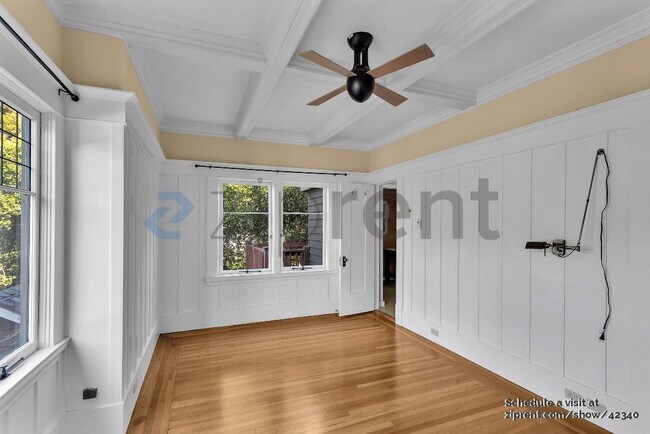 Building Photo - 654 Chetwood St