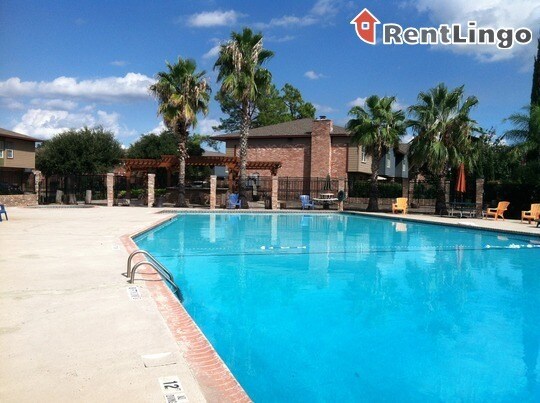 Primary Photo - 14250 Kimberley Ln