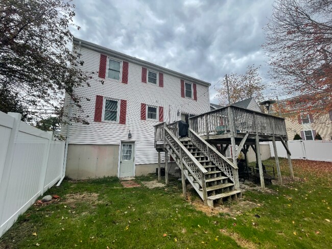 Building Photo - 431 Winnacunnet Rd