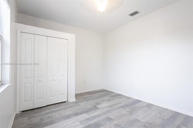 Building Photo - 1631 Open Field Loop