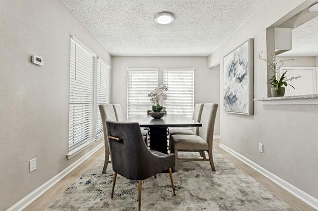 Building Photo - 2321 North Ct