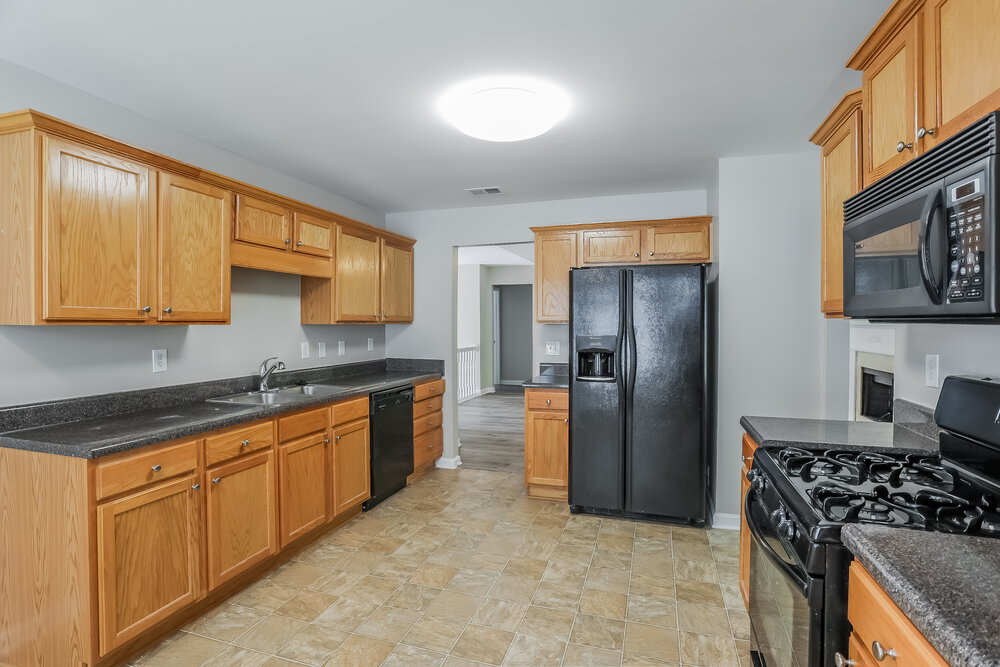 Building Photo - 4800 Mentmore Terrace