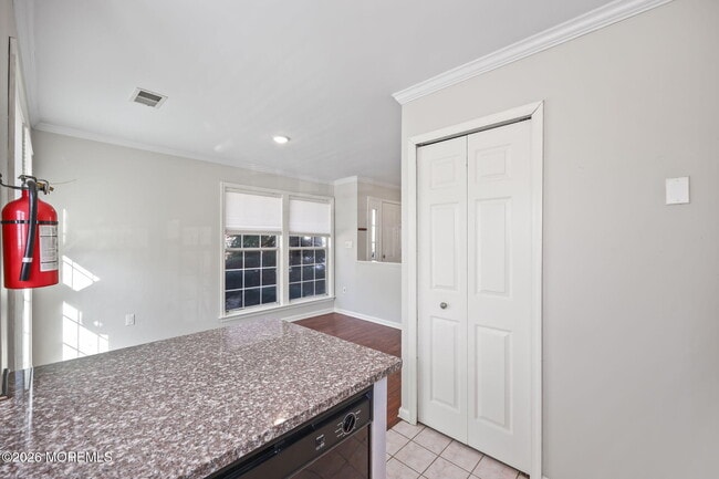 Building Photo - 12 Duncan Way