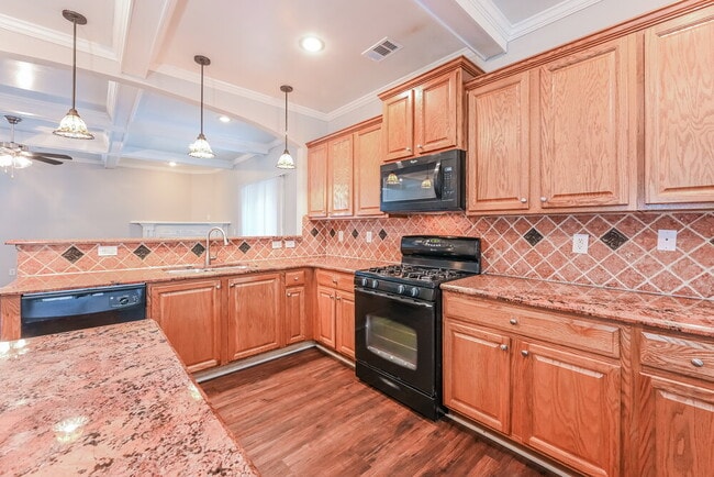 Building Photo - 1857 Preserve Creek Way