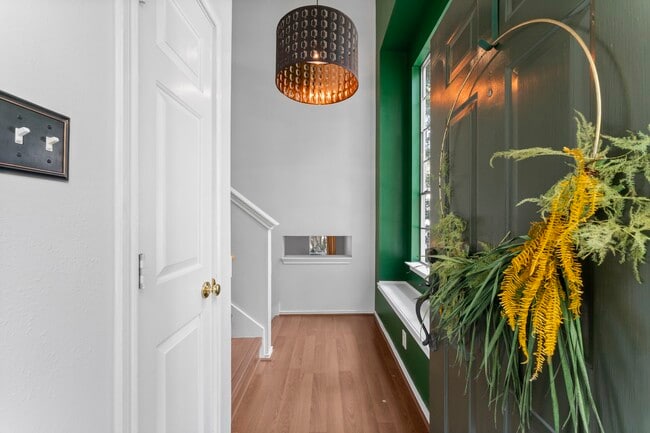 Building Photo - 15 Timberstar St