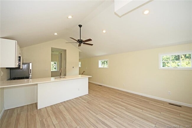 Building Photo - 3509 Redding Rd