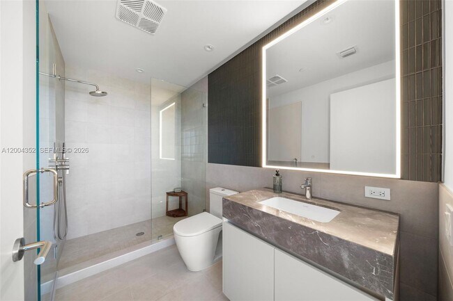 Building Photo - 500 Alton Rd