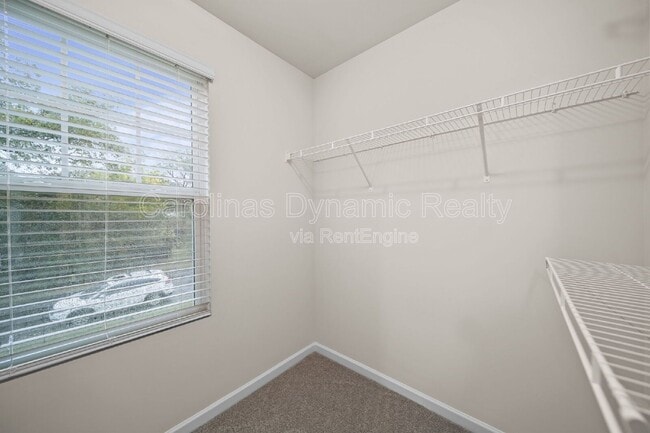 Building Photo - 711 Lackey St