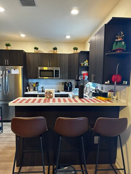 Building Photo - 3397 W 94th Ter