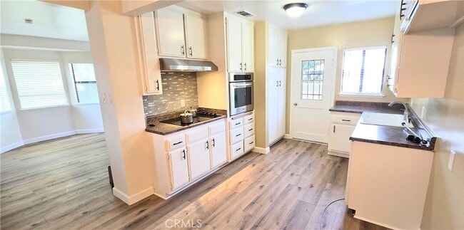 Building Photo - 8730 6th St