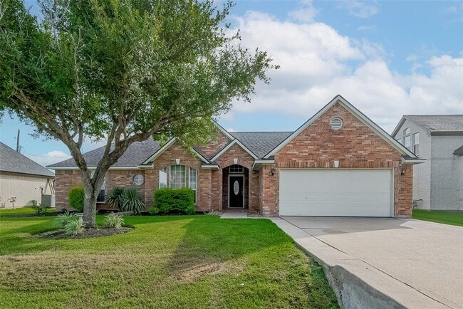 Primary Photo - 9631 Highland Pointe Dr