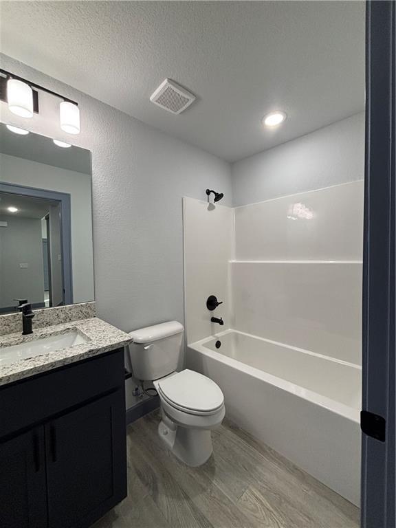 Building Photo - 3202 SW Lovely Ln