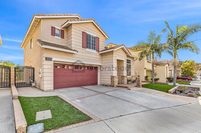 Building Photo - 6042 E Birdcage Ct