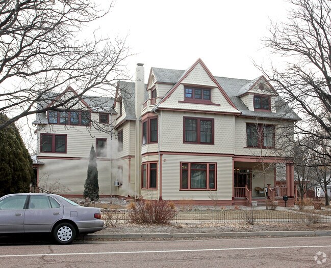 Primary Photo - 615 N Corona St