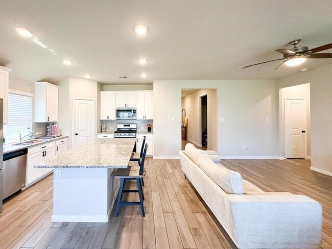 Building Photo - 2115 Boreas Ln