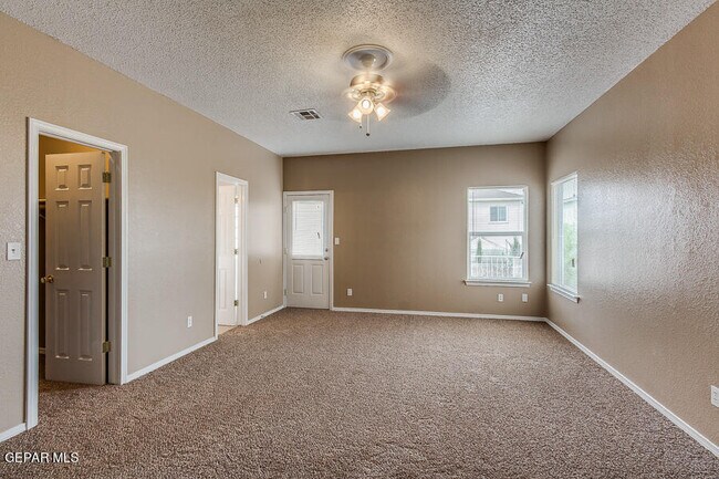 Building Photo - 12233 Iverson Ct
