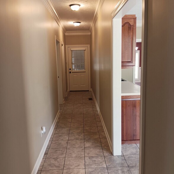 Building Photo - 62 Sommersby Dr