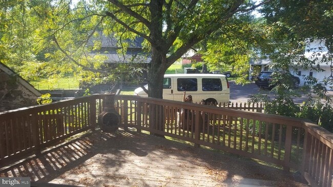 Building Photo - 2902 Lower Saucon Rd