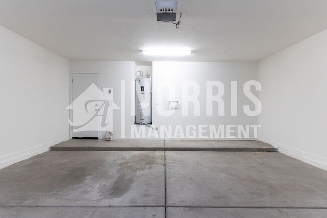 Building Photo - New Home in Arizona City, GREAT Location!