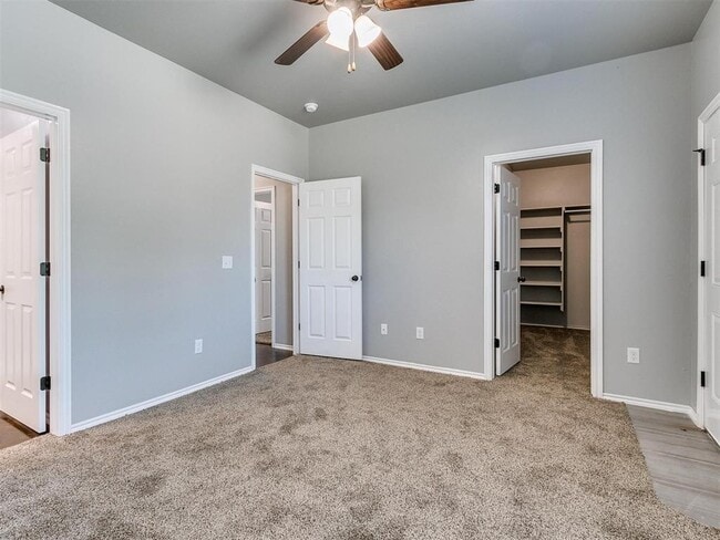 Building Photo - 1734 Eighty-Niner Ter