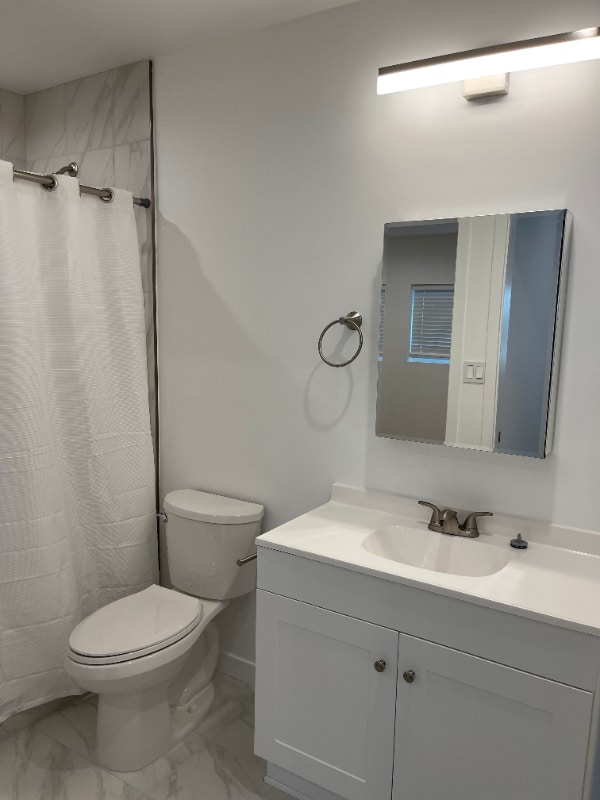 Building Photo - 4177 Naomi Ave