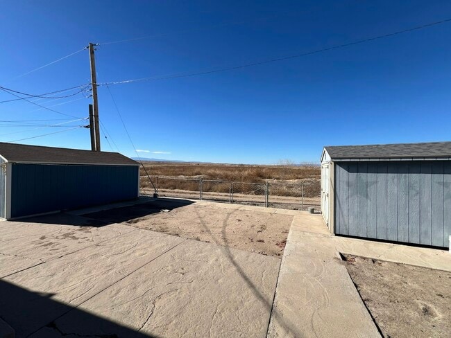 Building Photo - 3147 Skyview Ave