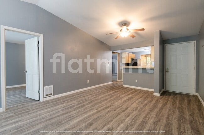 Building Photo - 12636 100th Ln NE