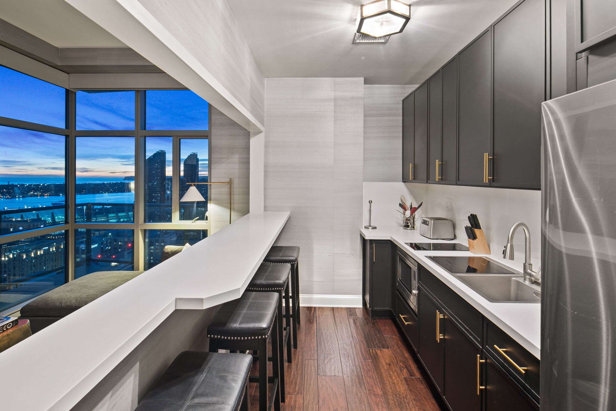 Building Photo - 800 The Mark Ln