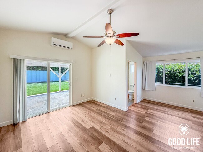 Building Photo - SD: Spacious 4BD/2BA Home in Clairemont with Large Turf Yard, Garage & In-Unit Laundry