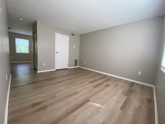 Building Photo - 2 bedroom townhome in Dublin Schools