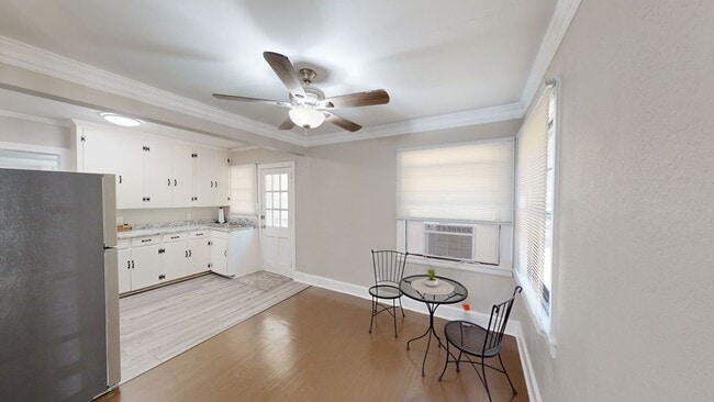 Building Photo - 2 acres in Millbrook w/ large screened in ...