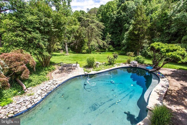 Building Photo - 10809 Nicholsridge Rd