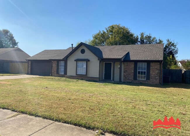 Building Photo - 7113 Tudor Ln